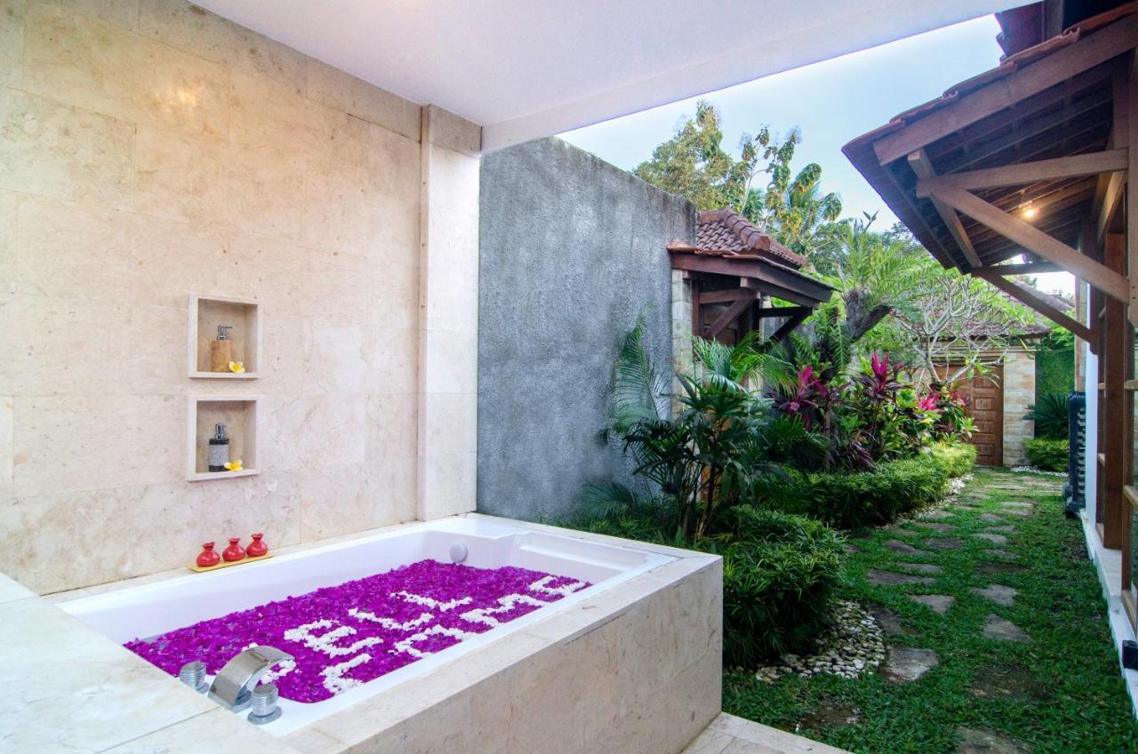 Danakha Villa Ubud تيغالالانغْ المظهر الخارجي الصورة